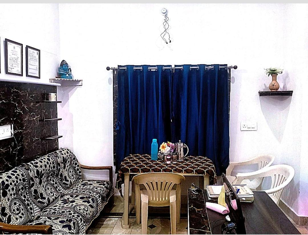 Eastern Gate Homestay Khajuraho Bagian luar foto