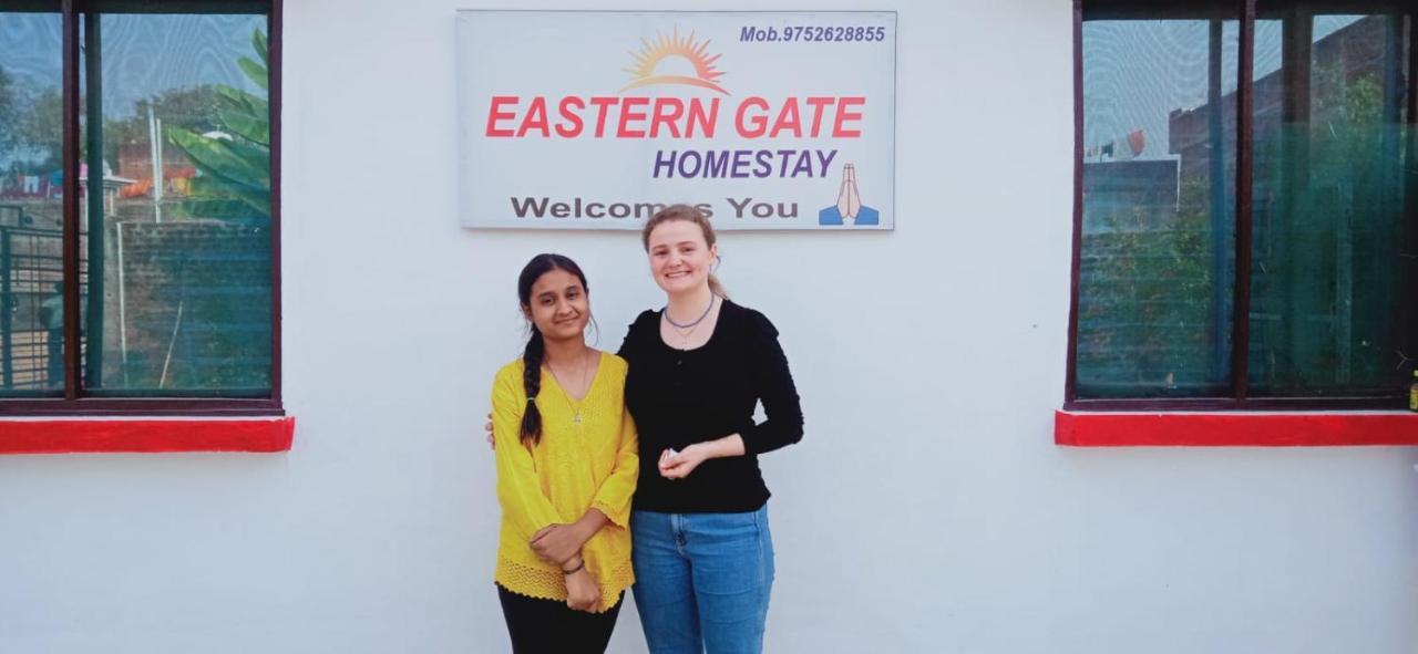 Eastern Gate Homestay Khajuraho Bagian luar foto