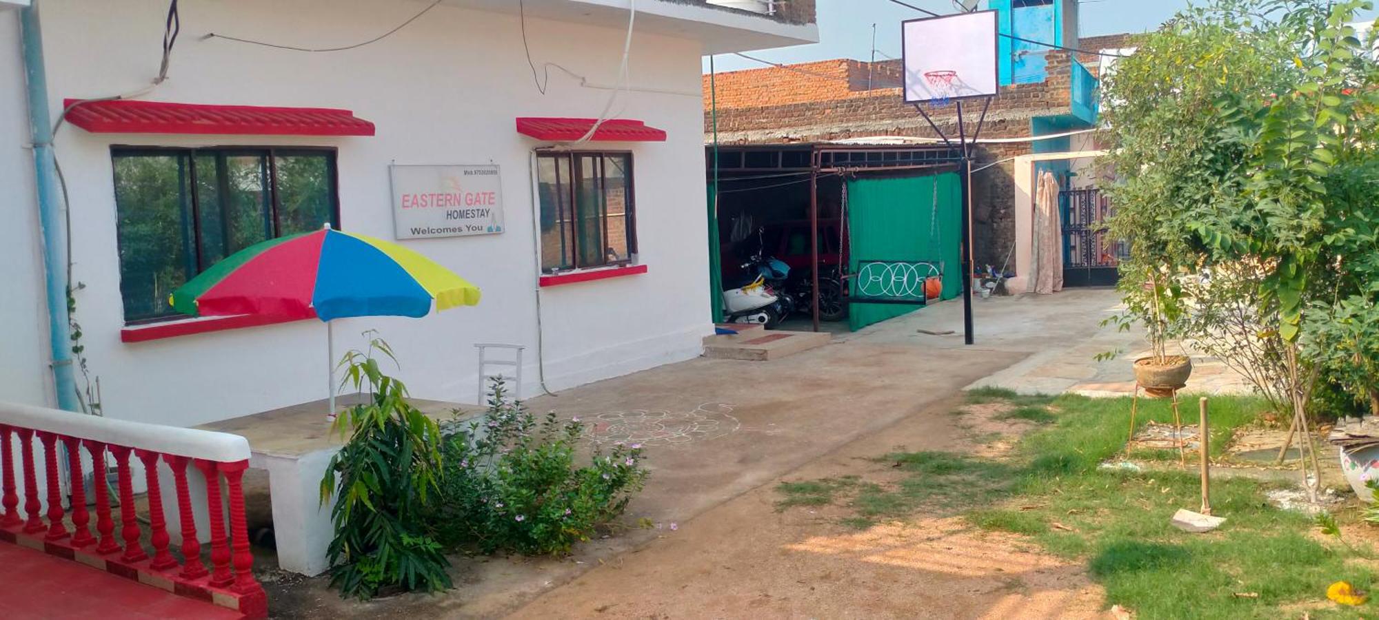 Eastern Gate Homestay Khajuraho Bagian luar foto